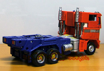 optimus026.jpg