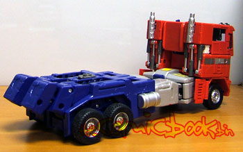 optimus027.jpg