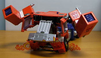 optimus035.jpg