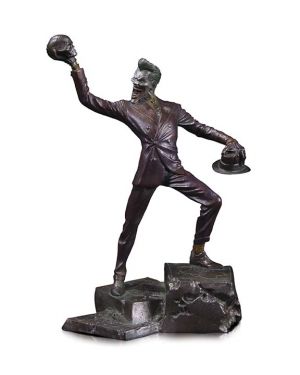 TheJoker_miniStatue_Patina.jpg