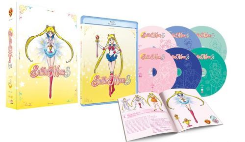 SailorMoon-Season03-Set01-LimEd-ComboPack-Contents.jpg