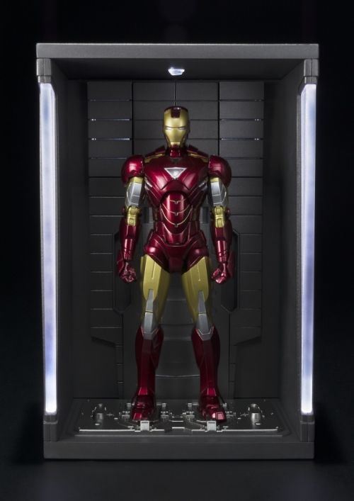 Tamashii_Nations_Iron_Man_Mk_VI__8_.jpg