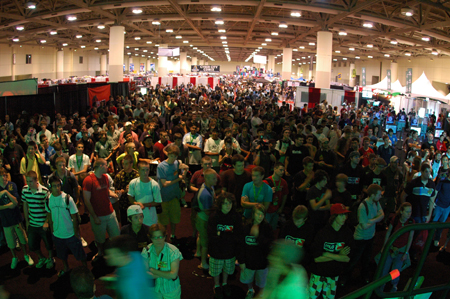 Crowd-at-MLG-Toronto-Stop.jpg