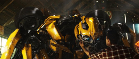 Sam-Bumblebee-450px.jpg Sam-Bumblebee-450px.jpg