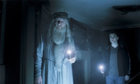 hp-half-blood-harry-dumbledore-450px.jpg