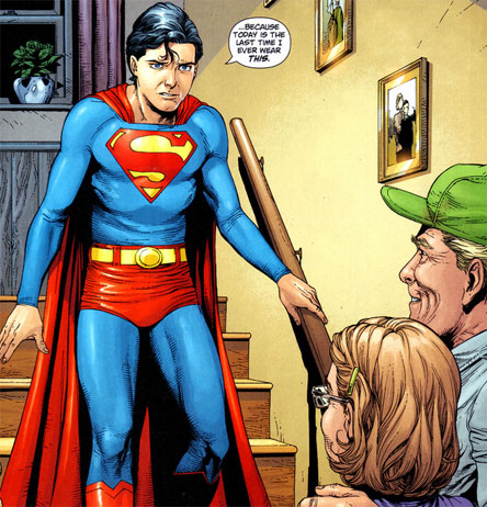 superman_secret_origin_suit.jpg superman_secret_origin_suit.jpg
