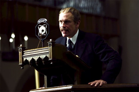 Changeling-Malkovich-Preaching-450px.jpg